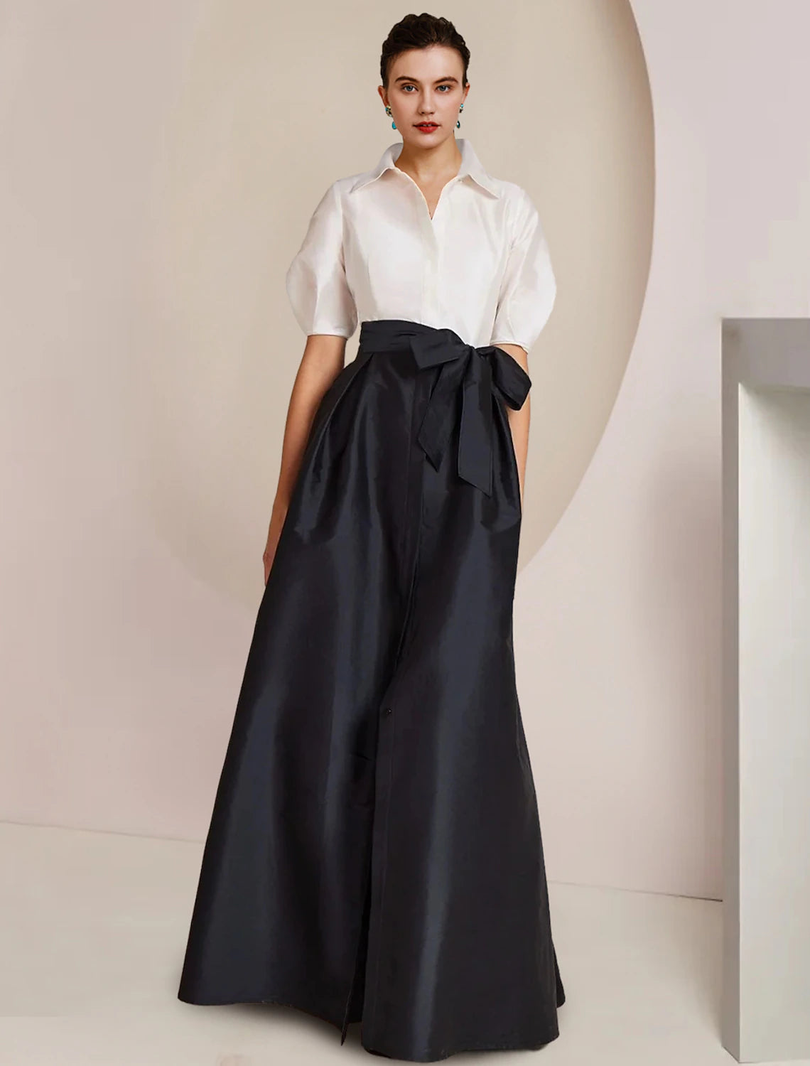 A-Linie Kleid für die Mutter der Braut, formelle Hochzeitsgastparty, eleganter Hemdkragen, bodenlang, Taft, kurze Ärmel, mit Schleife(n), Farbblock